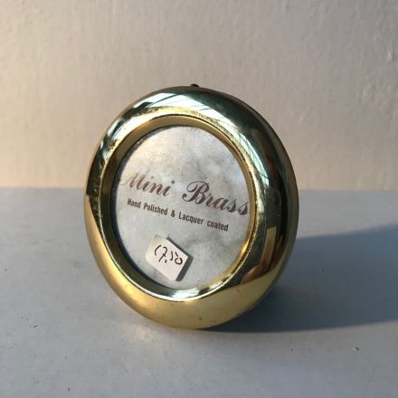 Rond koperen mini fotolijstje