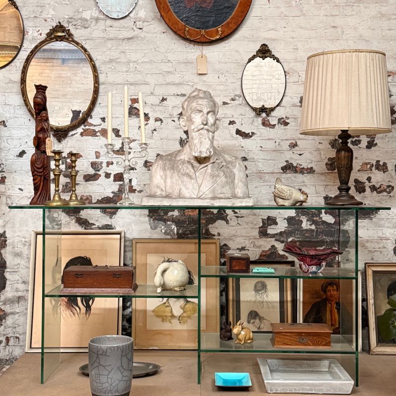 Glazen etagère, sidetable/open vitrine kast