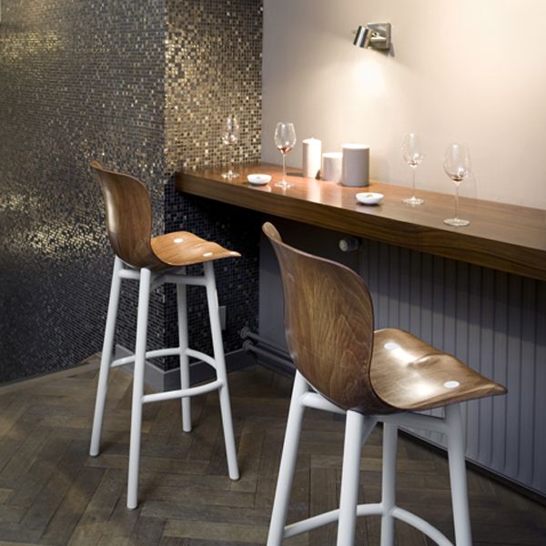 Wendela barkruk van Functionals